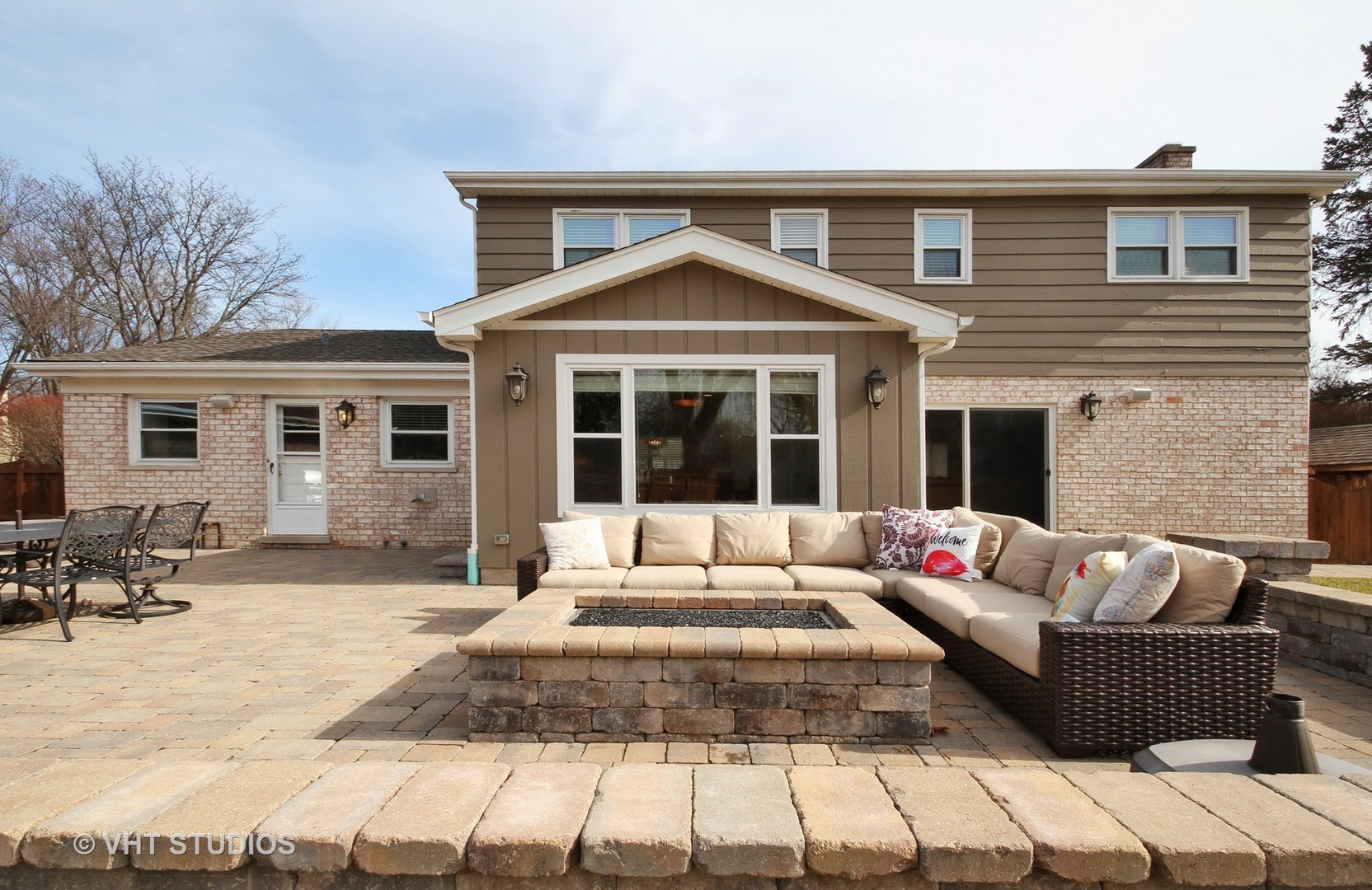 2048 Clover Road Northbrook, IL 60062 - Photo 24 of 28