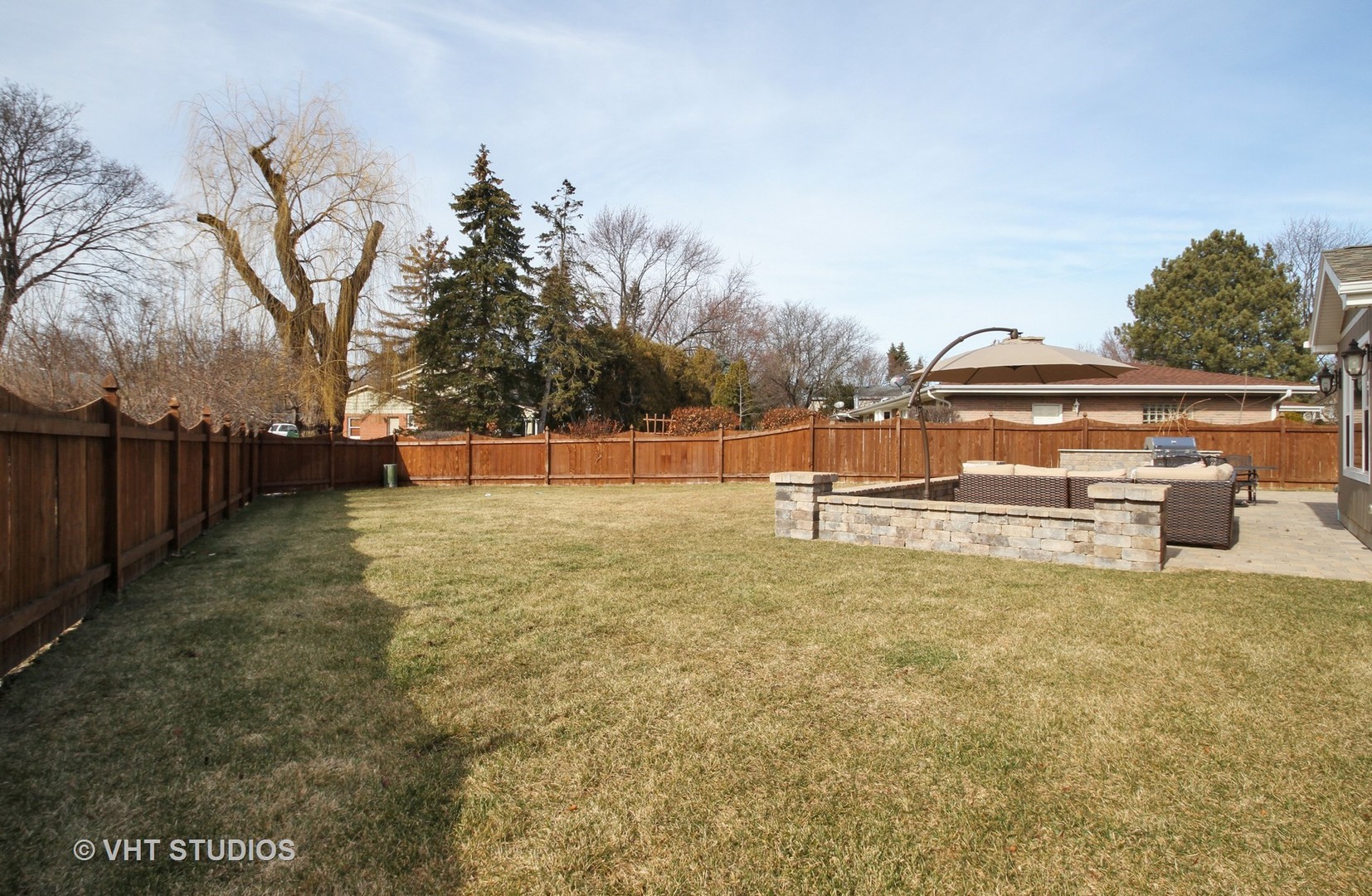 2048 Clover Road Northbrook, IL 60062 - Photo 25 of 28