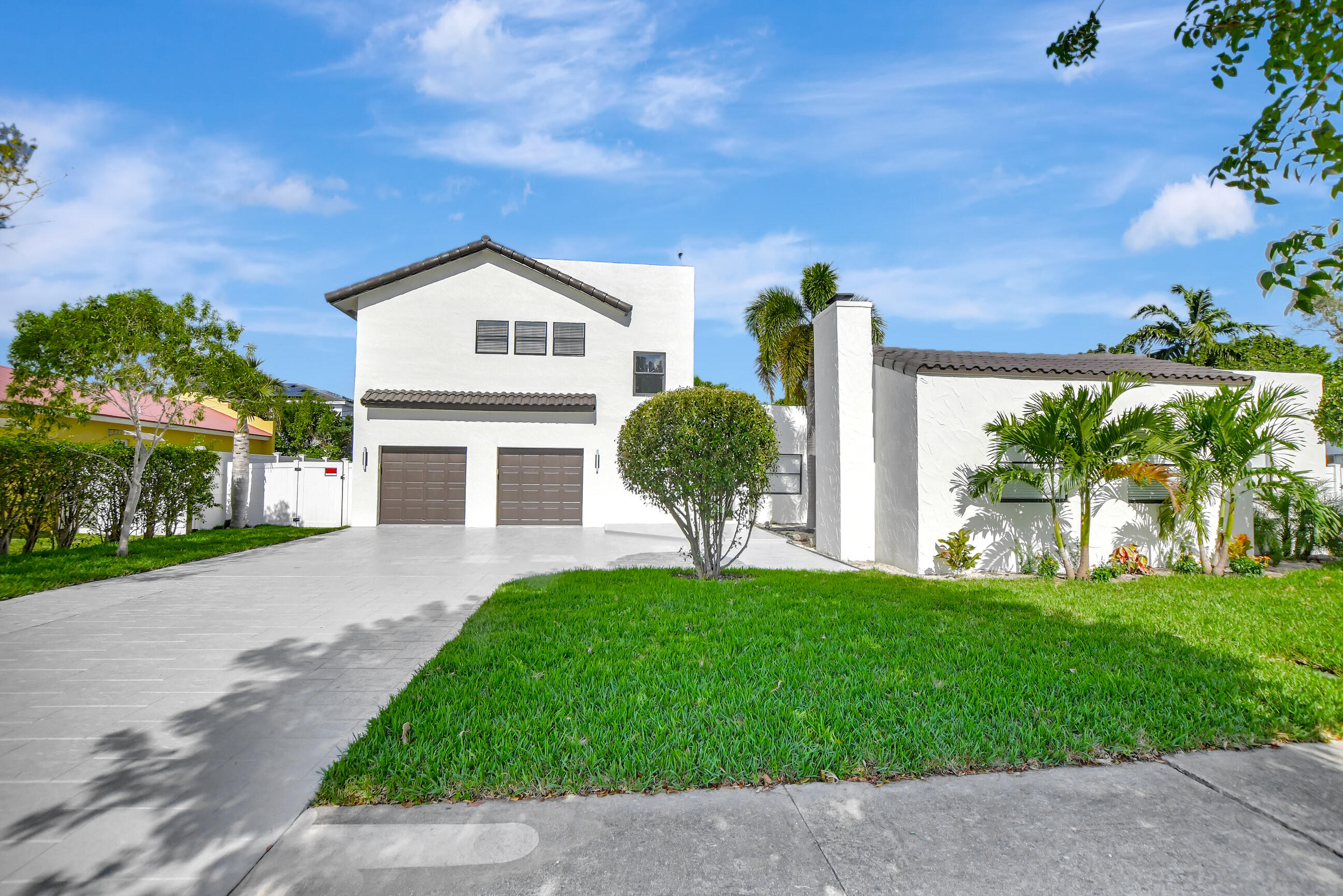 237 Northwest 7th Street Boca Raton, FL 33432 - Photo 2 of 64 20_dsc_3698