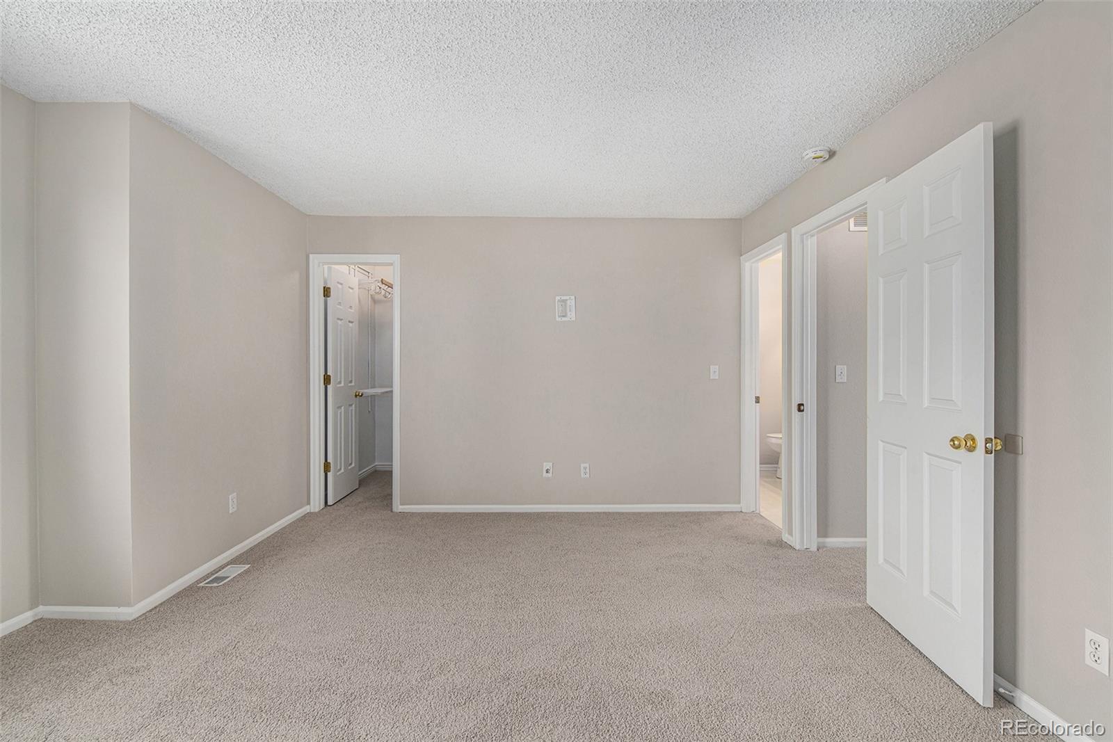 4107 Dunkirk Court Denver, CO 80249 - Photo 15 of 18