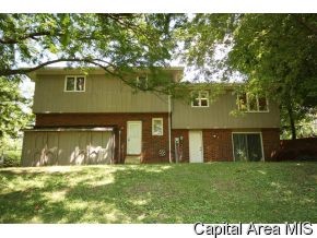 857 Roanoke Drive Springfield, IL 62702 - Photo 2 of 12