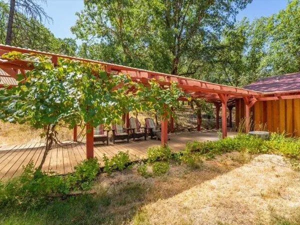 $849,000 | 125 Old Orchard, Weaverville, CA 96093