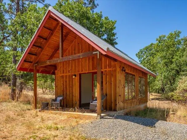 $849,000 | 125 Old Orchard, Weaverville, CA 96093