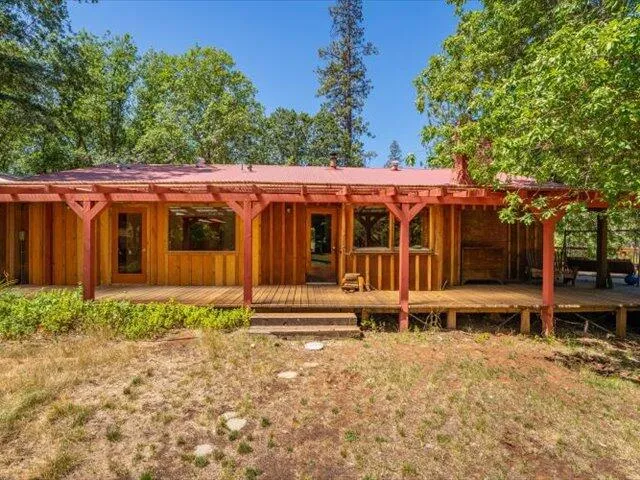 $849,000 | 125 Old Orchard, Weaverville, CA 96093