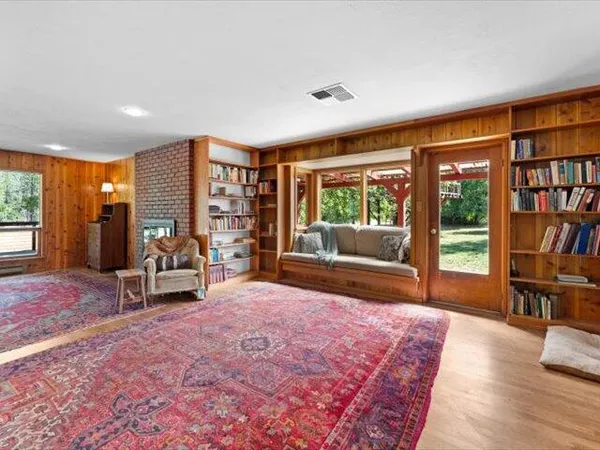 $849,000 | 125 Old Orchard, Weaverville, CA 96093