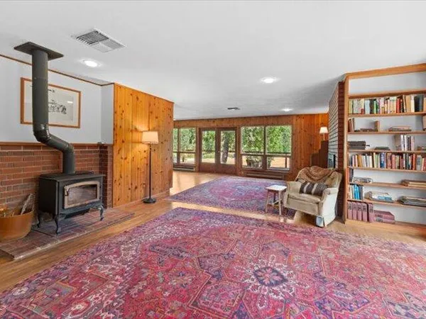 $849,000 | 125 Old Orchard, Weaverville, CA 96093