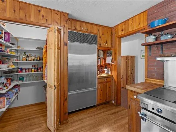 $849,000 | 125 Old Orchard, Weaverville, CA 96093