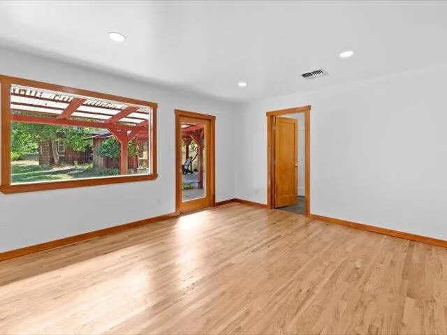 $849,000 | 125 Old Orchard, Weaverville, CA 96093