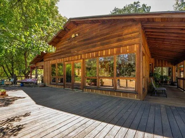 $849,000 | 125 Old Orchard, Weaverville, CA 96093