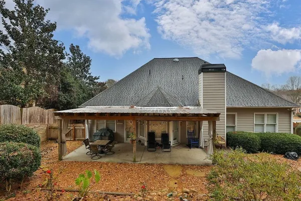 $2,600 | 1435 Lake Heights Circle, Dacula, GA 30019