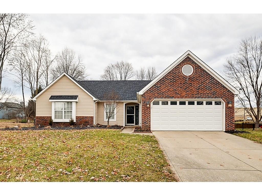 3024 Sable Ridge Lane Greenwood, IN 46142 - Photo 1 of 27 Gallery Image 1