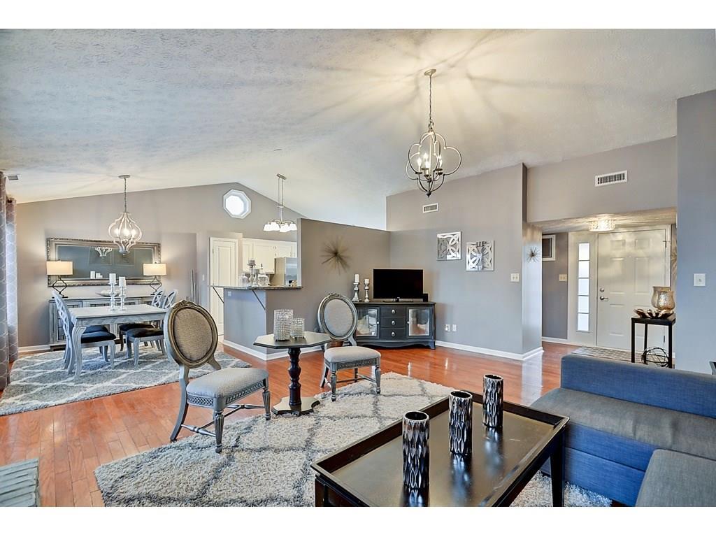 3024 Sable Ridge Lane Greenwood, IN 46142 - Photo 6 of 27 Gallery Image 6