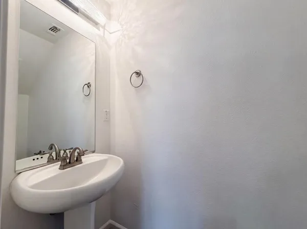 $482,000 | 251 Sugnet Way, Sacramento, CA 95838