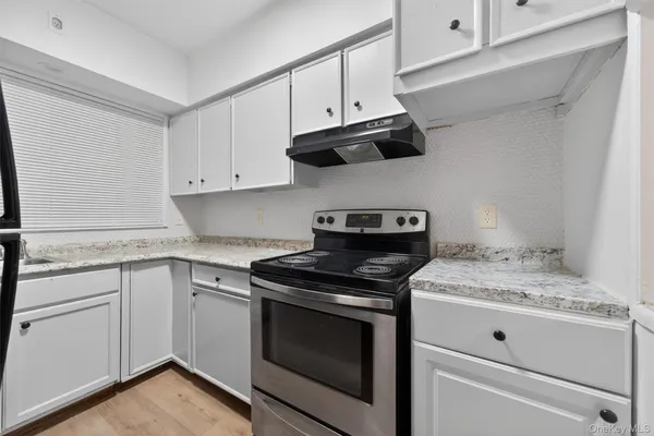 $1,400 | 376 Highway 52, Unit 6, Woodbourne, NY 12788