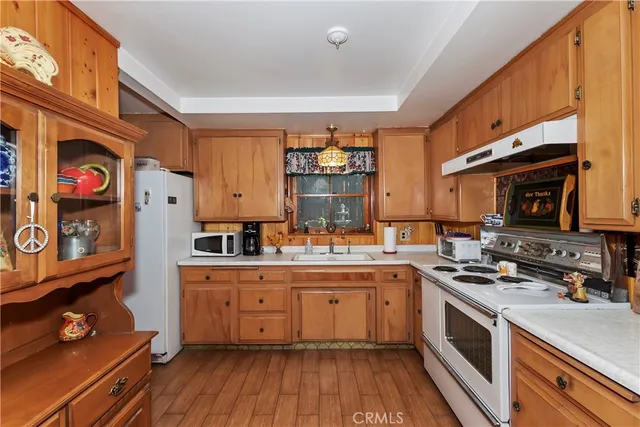 $423,000 | 24194 Zurich Drive, Crestline, CA 92325