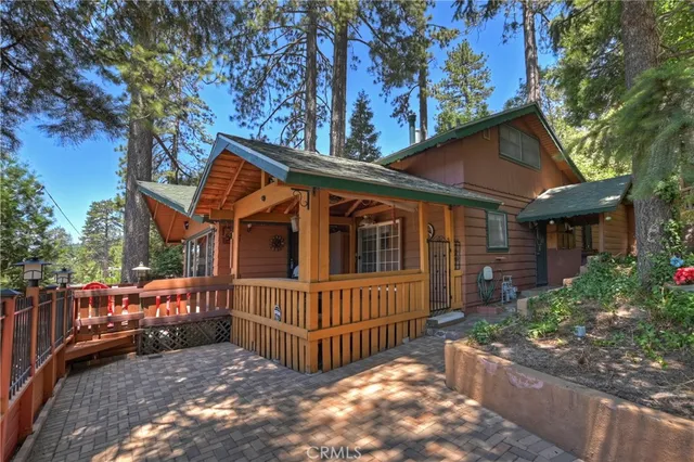 $423,000 | 24194 Zurich Drive, Crestline, CA 92325