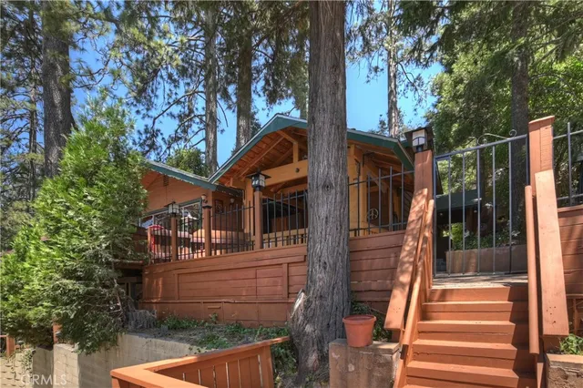 $423,000 | 24194 Zurich Drive, Crestline, CA 92325