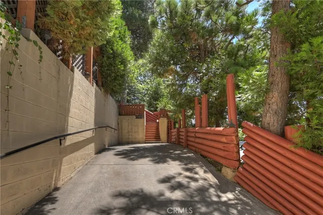 $423,000 | 24194 Zurich Drive, Crestline, CA 92325