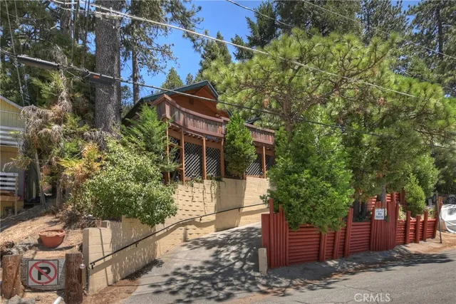 $423,000 | 24194 Zurich Drive, Crestline, CA 92325