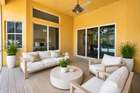 $1,095,000 | 1306 Crossbill Court, Weston, FL 33327