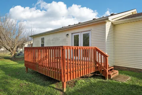 a picture of a cabinet