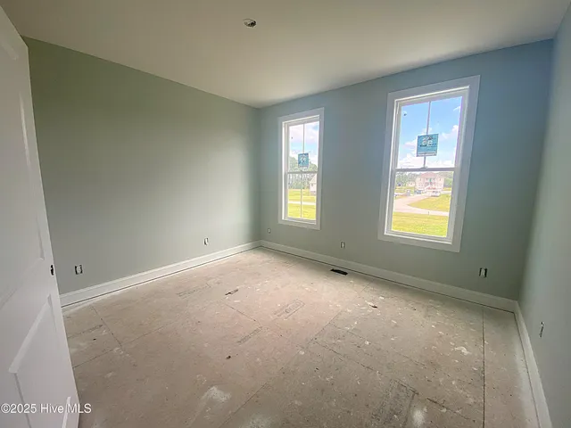 $645,000 | 4007 Tarpon Drive, Oriental, NC 28571