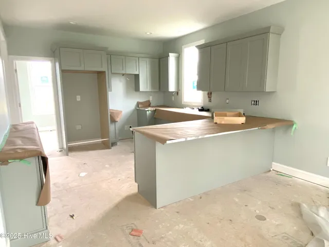 $645,000 | 4007 Tarpon Drive, Oriental, NC 28571