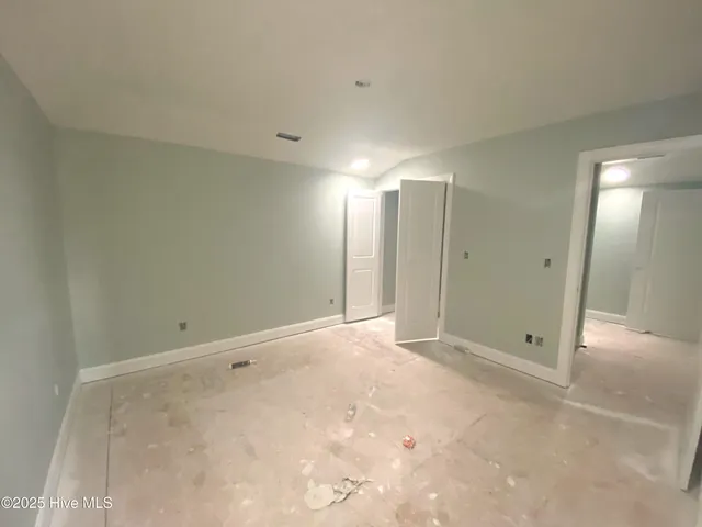 $645,000 | 4007 Tarpon Drive, Oriental, NC 28571