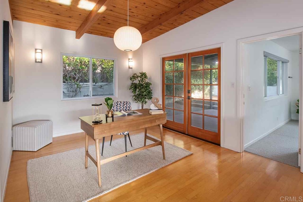 405 9th Street Del Mar, CA 92014 - Photo 11 of 25 a dining room with furniture and window