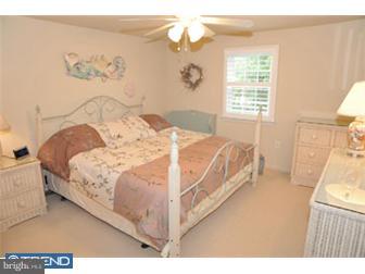 2805 Dutton Mill Road Aston, PA 19014 - Photo 8 of 12 Bedroom - Main