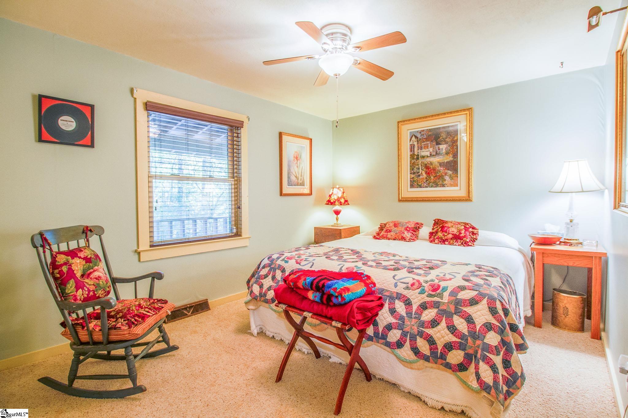 116 Coker Road Fountain Inn, SC 29644 - Photo 15 of 33