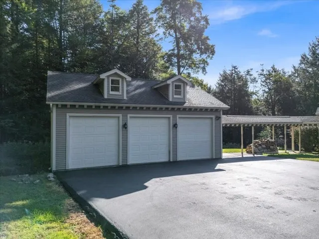 $890,000 | 139 Eastwood Drive, Johnson City, NY 13790