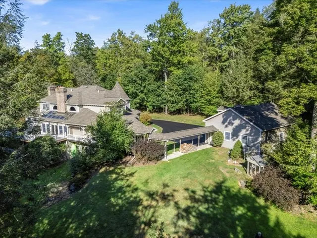 $890,000 | 139 Eastwood Drive, Johnson City, NY 13790