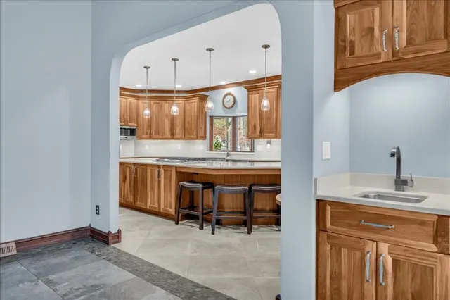 $890,000 | 139 Eastwood Drive, Johnson City, NY 13790