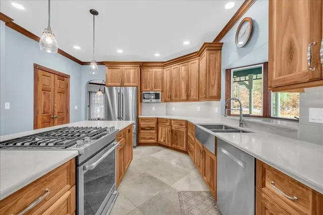 $890,000 | 139 Eastwood Drive, Johnson City, NY 13790