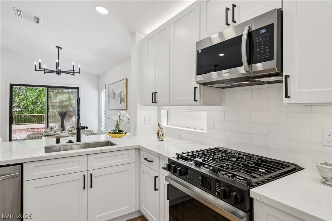 466 Edgefield Ridge Place Henderson, NV 89012 - Photo 16 of 39