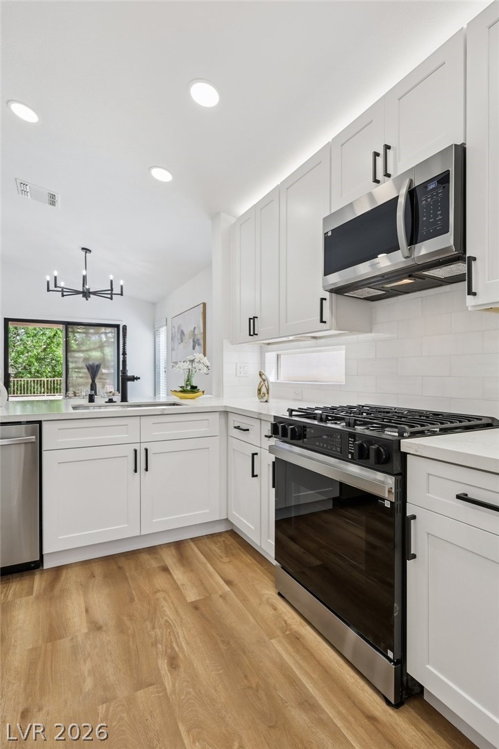 466 Edgefield Ridge Place Henderson, NV 89012 - Photo 17 of 39