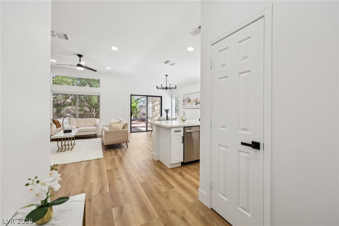 466 Edgefield Ridge Place Henderson, NV 89012 - Photo 9 of 39