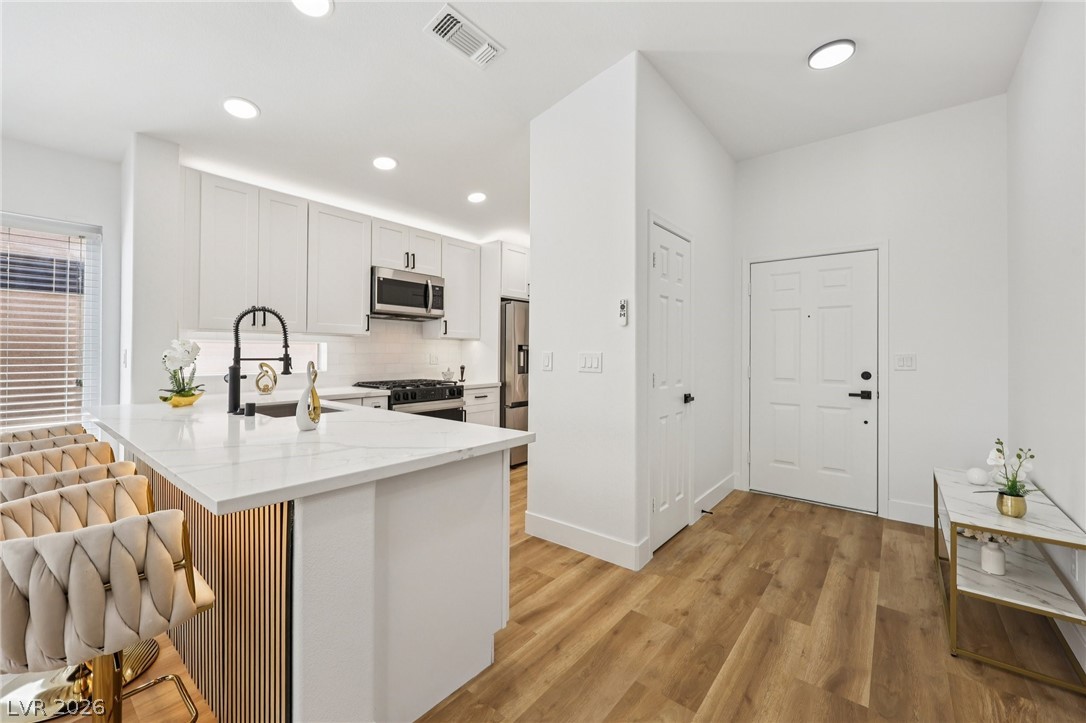 466 Edgefield Ridge Place Henderson, NV 89012 - Photo 10 of 39