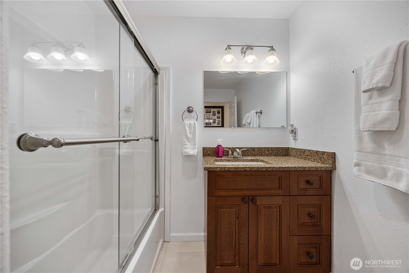 4621 Navarre Coulee Road Chelan, WA 98816 - Photo 23 of 38