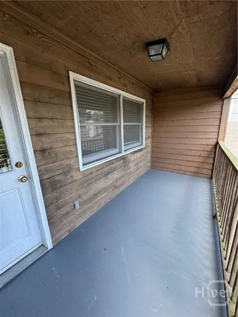 $1,700 | 412 East Hall Street, Savannah, GA 31401