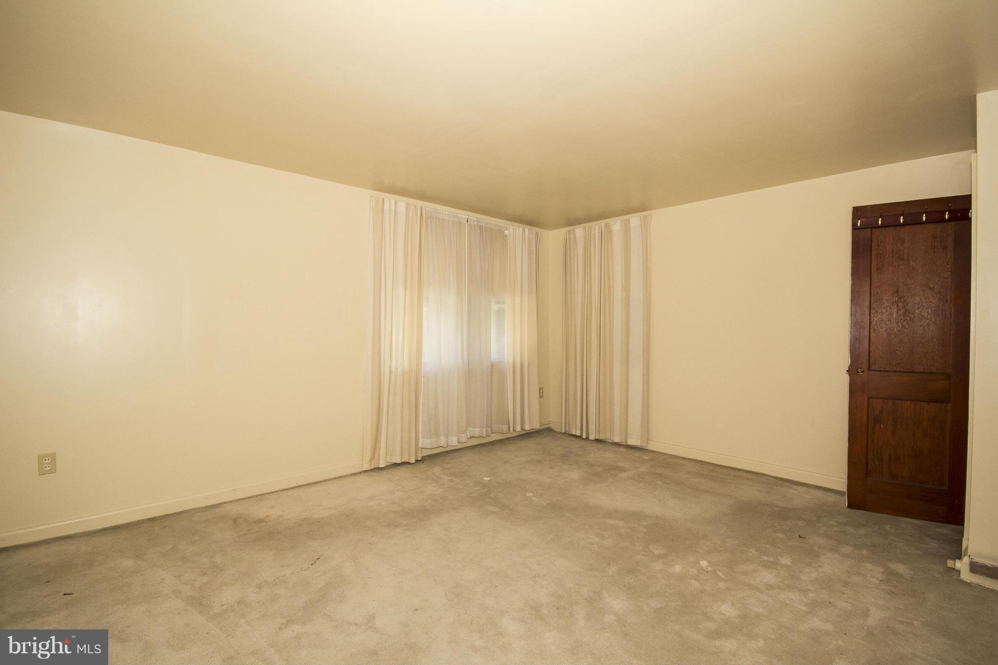 2515 Riggs Avenue Baltimore, MD 21216 - Photo 8 of 20 Bedroom