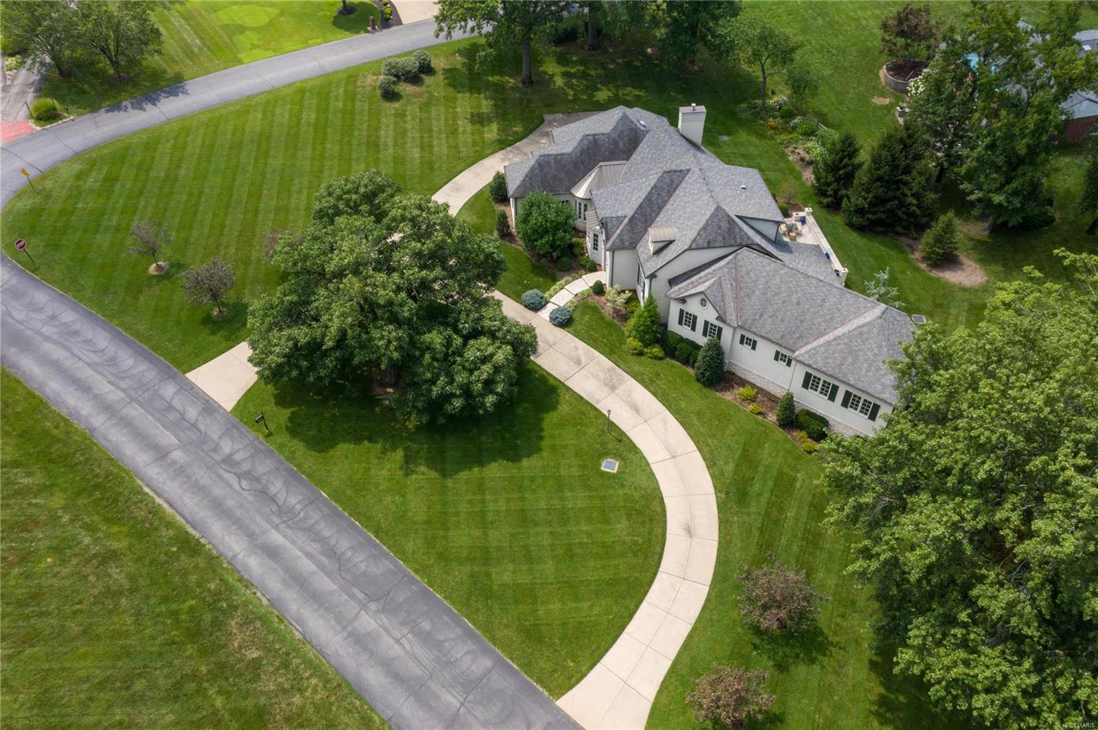15956 Kettington Road Chesterfield, MO 63017 - Photo 9 of 63 Gallery Image 9