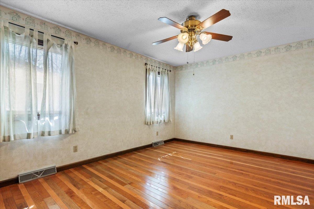 4128 Pickfair Road Springfield, IL 62703 - Photo 15 of 34