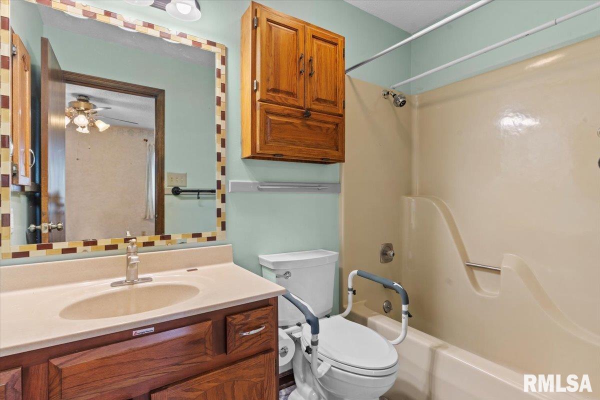 4128 Pickfair Road Springfield, IL 62703 - Photo 18 of 34