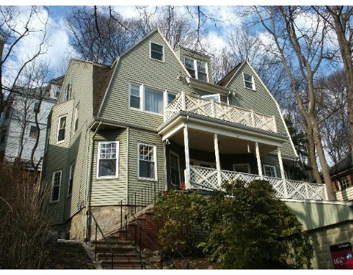 66 Atherton Road, Unit 2 Brookline, MA 02446 - Photo 1 of 1 Gallery Image 1