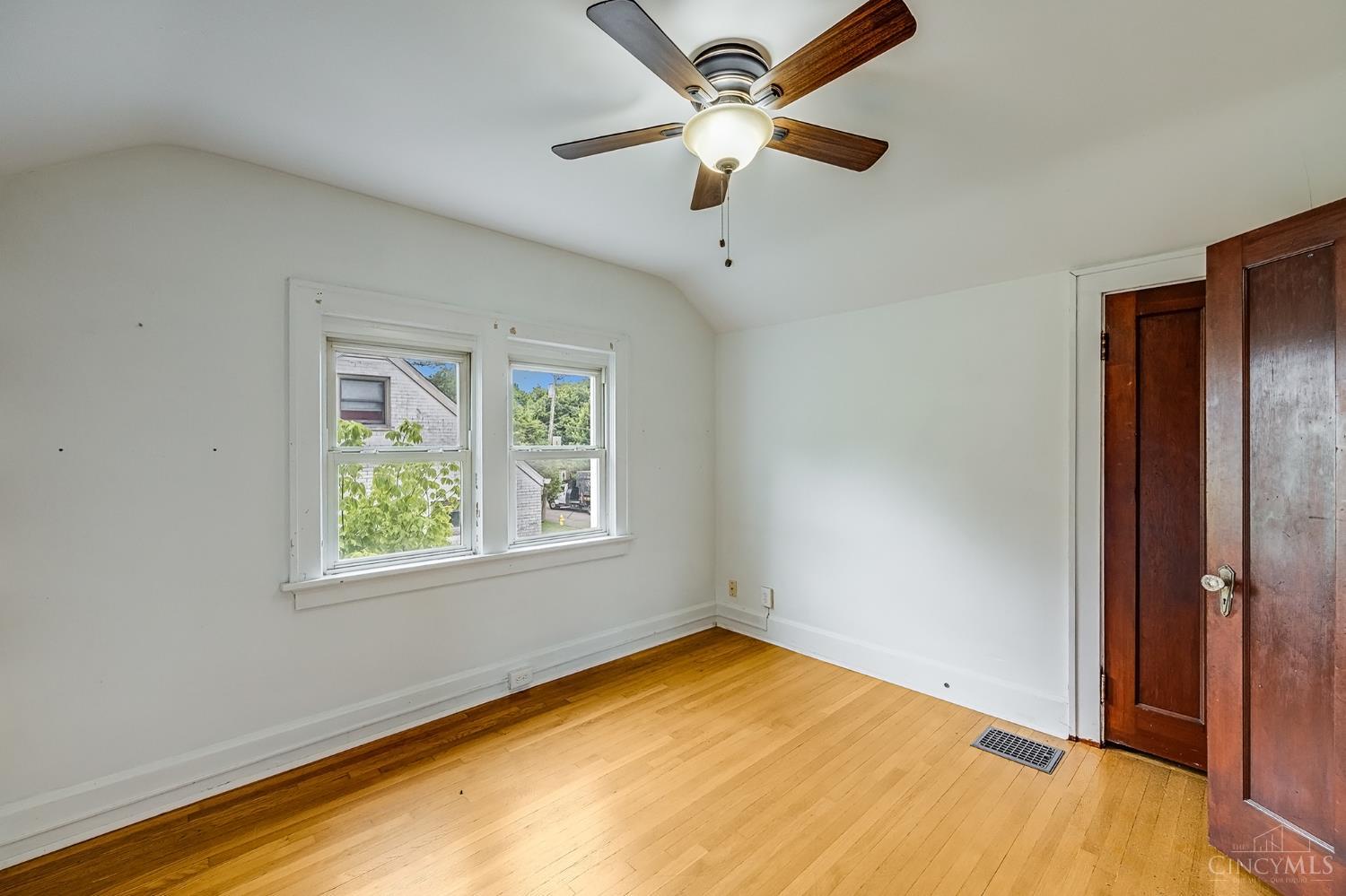437 Samoht Ridge Road Cincinnati, OH 45238 - Photo 21 of 46