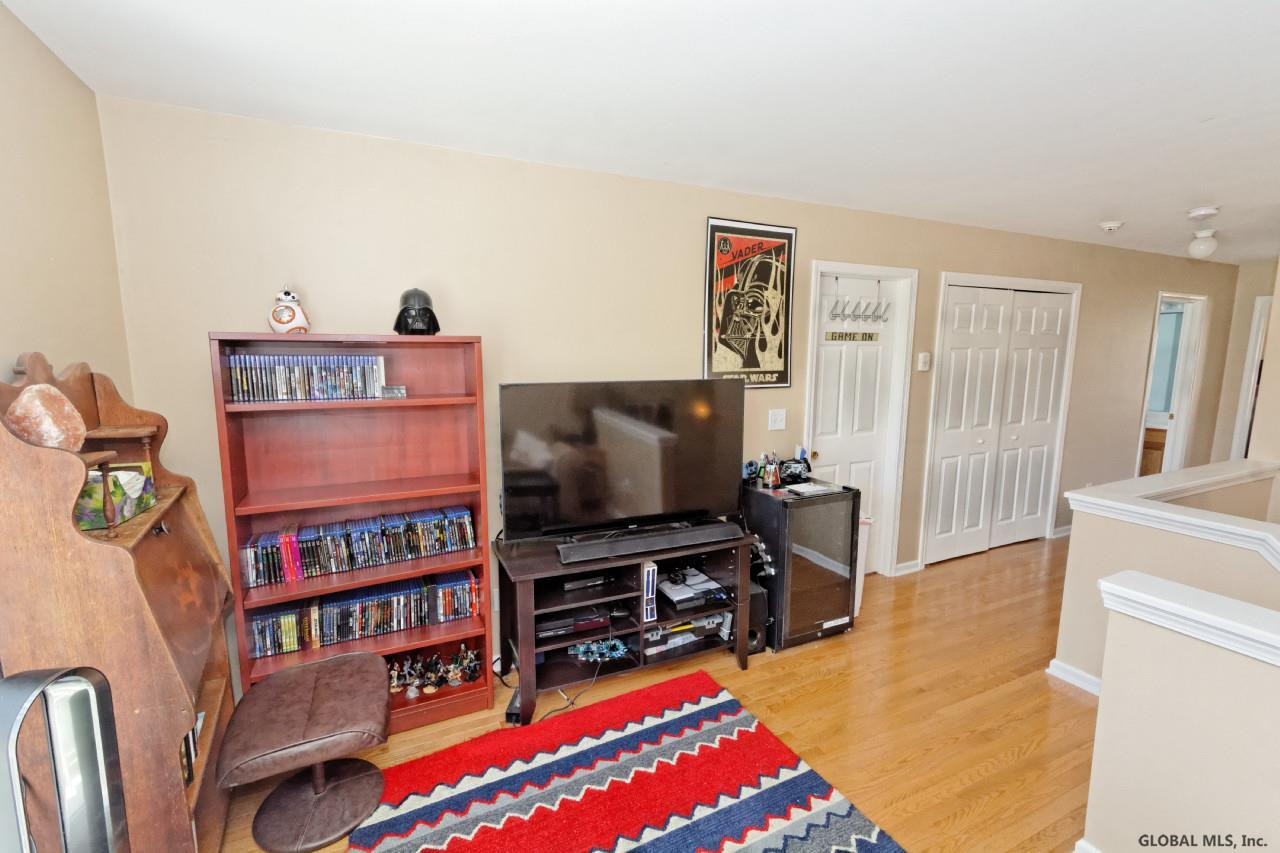 60 Harvard Road Colonie, NY 12189 - Photo 16 of 24 Photo 16