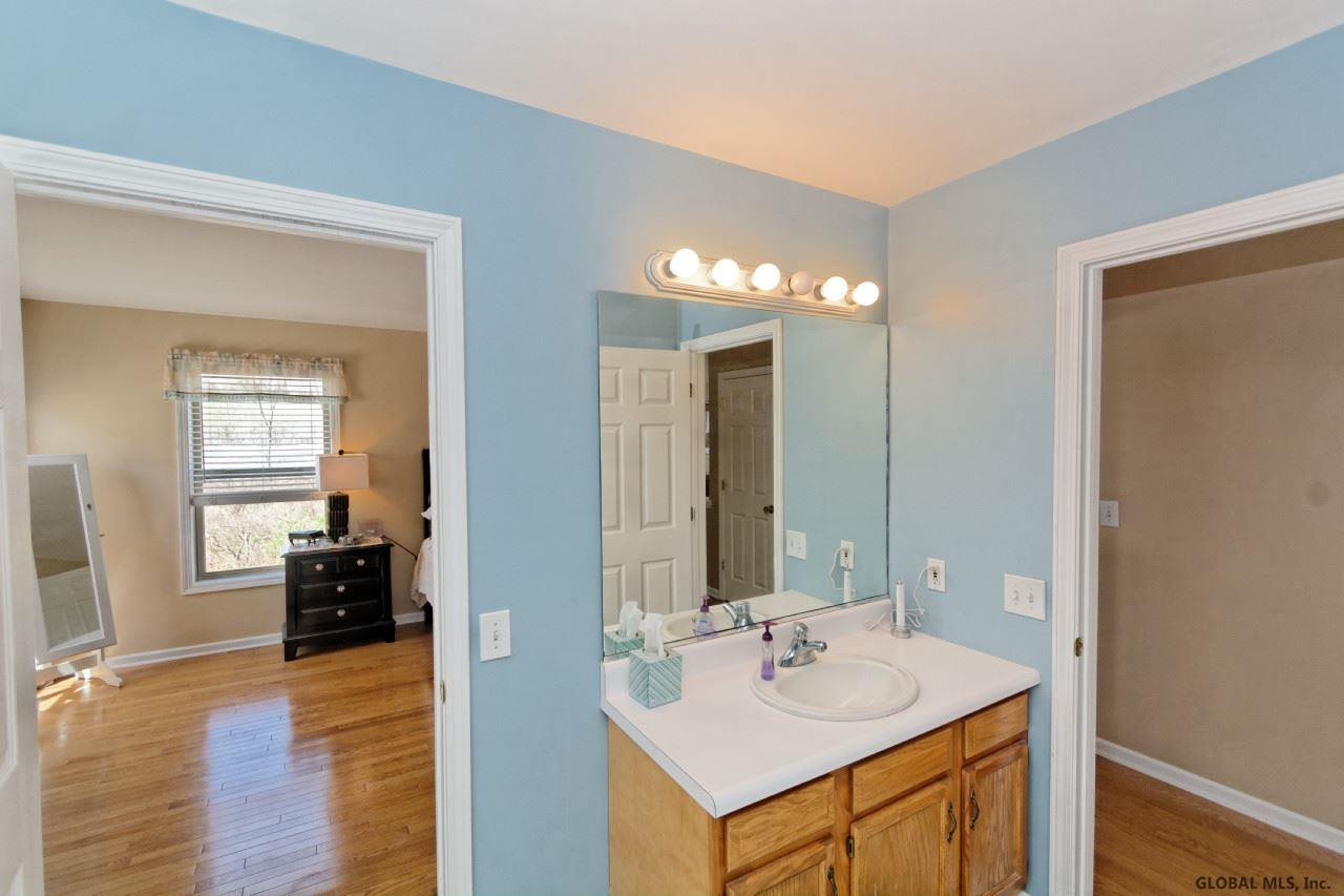 60 Harvard Road Colonie, NY 12189 - Photo 19 of 24 Photo 19