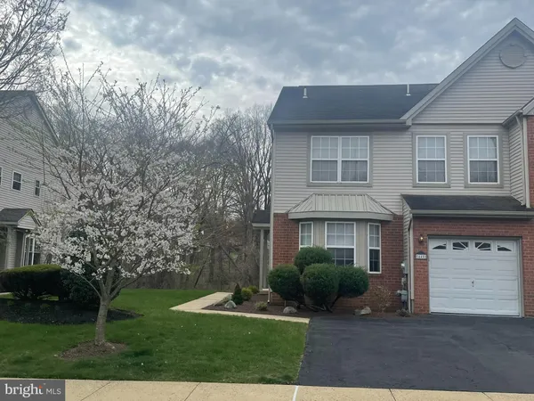 $554,900 | 445 Nicholas Drive, Southampton, PA 18966